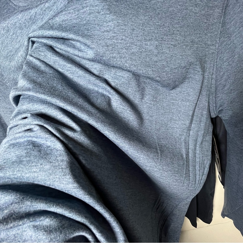 LEG3ND Super Soft Light Weight Stretch Moisture Wicking Long Sleeve 2pc set tees - Picture 5 of 9